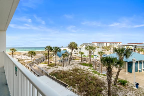 3-Min Walk to Beach + Pool | 2BR/2BA Seacrest - Image 1